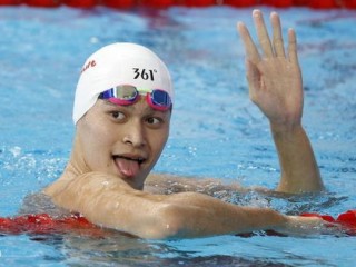 泳池里的巨人，汪顺的身高与泳坛传奇