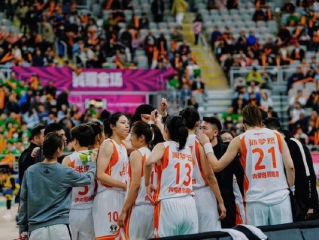 巅峰对决，内蒙女篮与四川女篮第一场，谁主沉浮？