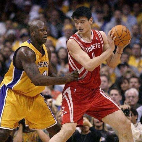 从无人问津到万众瞩目,NBA现役最励志的球星 从无人问津到万众瞩目,NBA现役最励志的球星