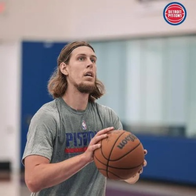 奥利尼克的伤人史，NBA赛场上的争议之手