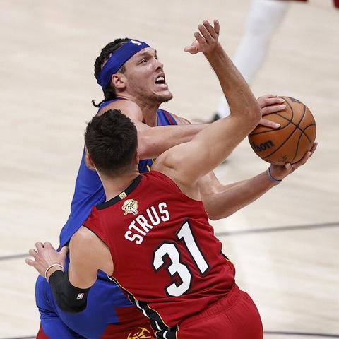 NBA总决赛G4数据解析，掘金压制热火夺赛点，约基奇全能表现再创历史