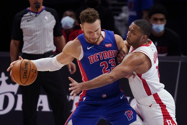 NBA格里芬退役了吗？从白魔兽到生涯终章，他的篮球故事并未结束