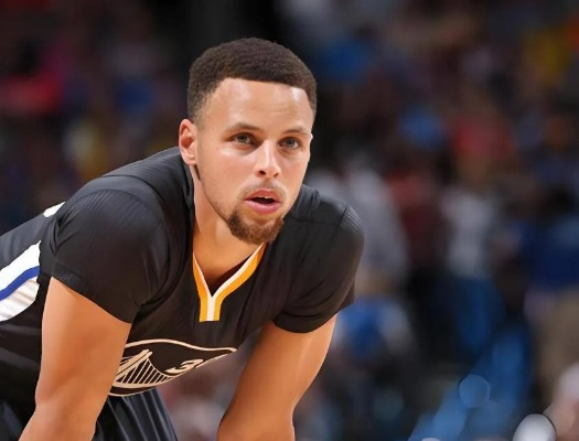 勇士一哥是谁？从斯蒂芬·库里到金州王朝的灵魂图腾
