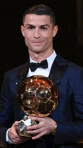 解密ronaldo7，这个账号到底是不是C罗本人？